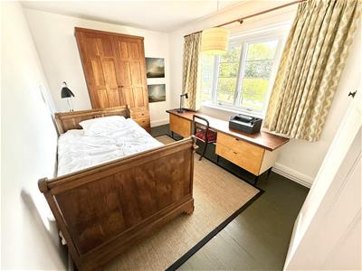 Picture 30